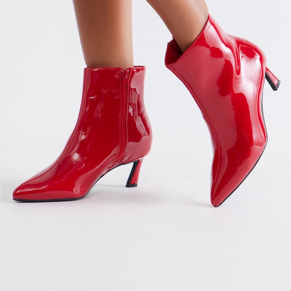 Fashion Nova Glossy Red Heeled Boots - Picture 2 of 4
